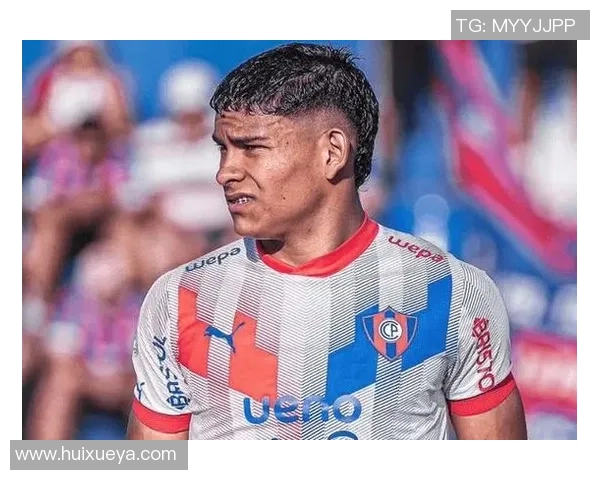 全球最年轻足球明星排行榜前十名 未来之星崭露头角