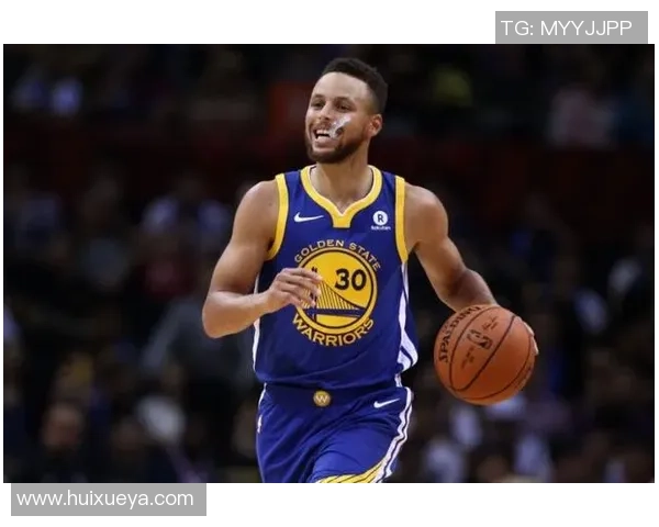 足球界腿最长球员排名：这些球星的腿长让人惊叹不已